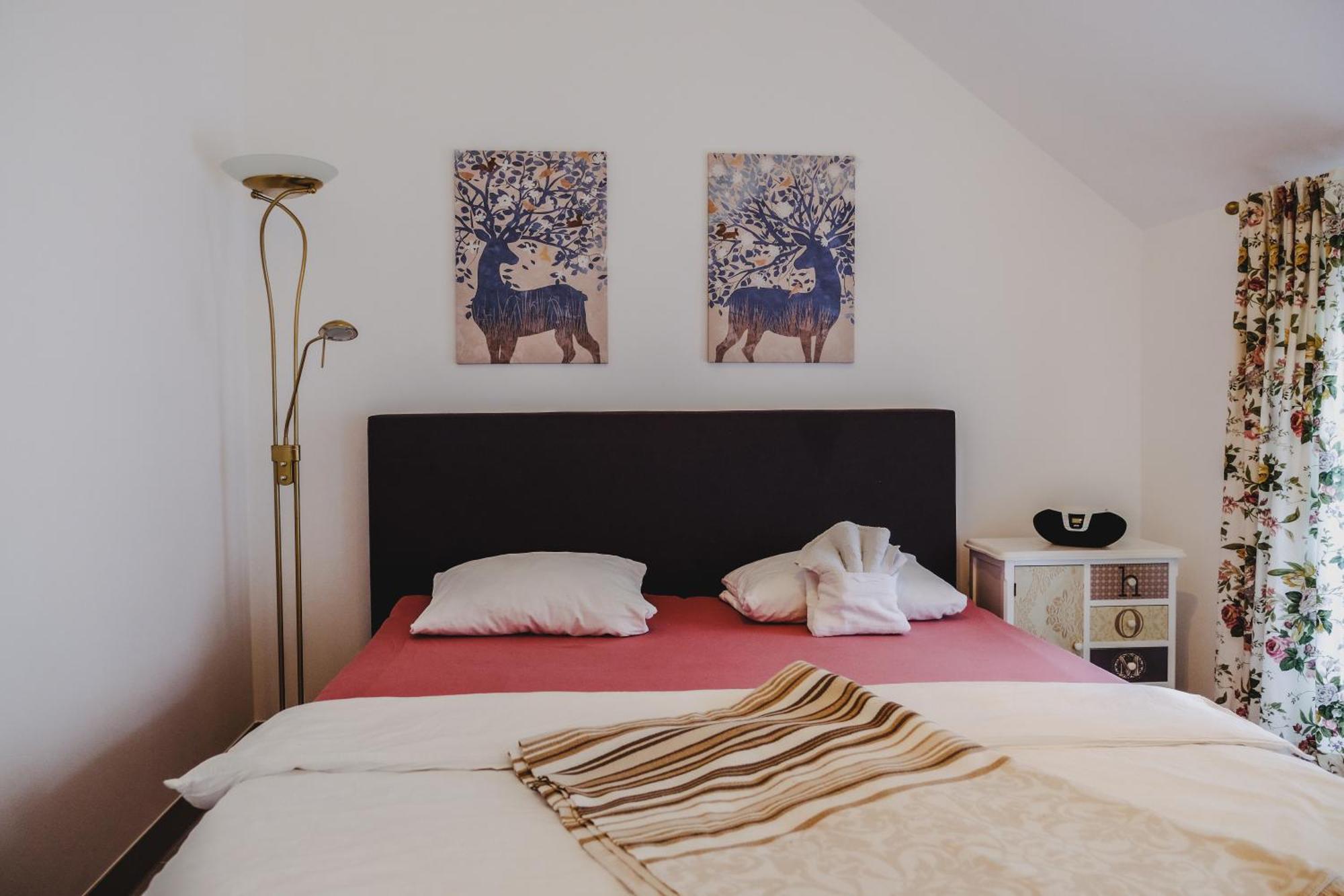 Terrace Apartment Near Volksoper And City Centre Виена Екстериор снимка